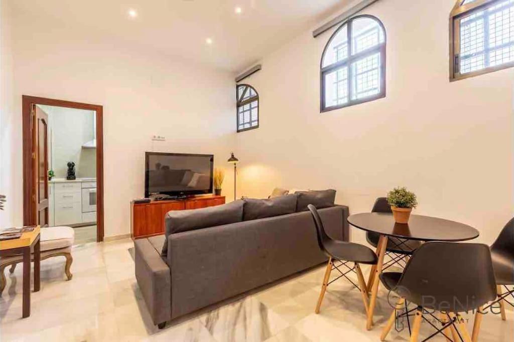 Luxury Apartamento Sevilla Centro -Triana Sevilha Exterior foto